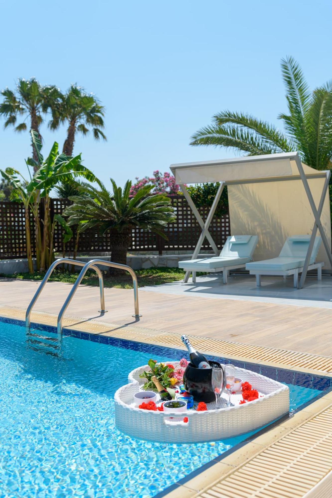 Natura Park Village Hotel & Spa Psalidi  Esterno foto