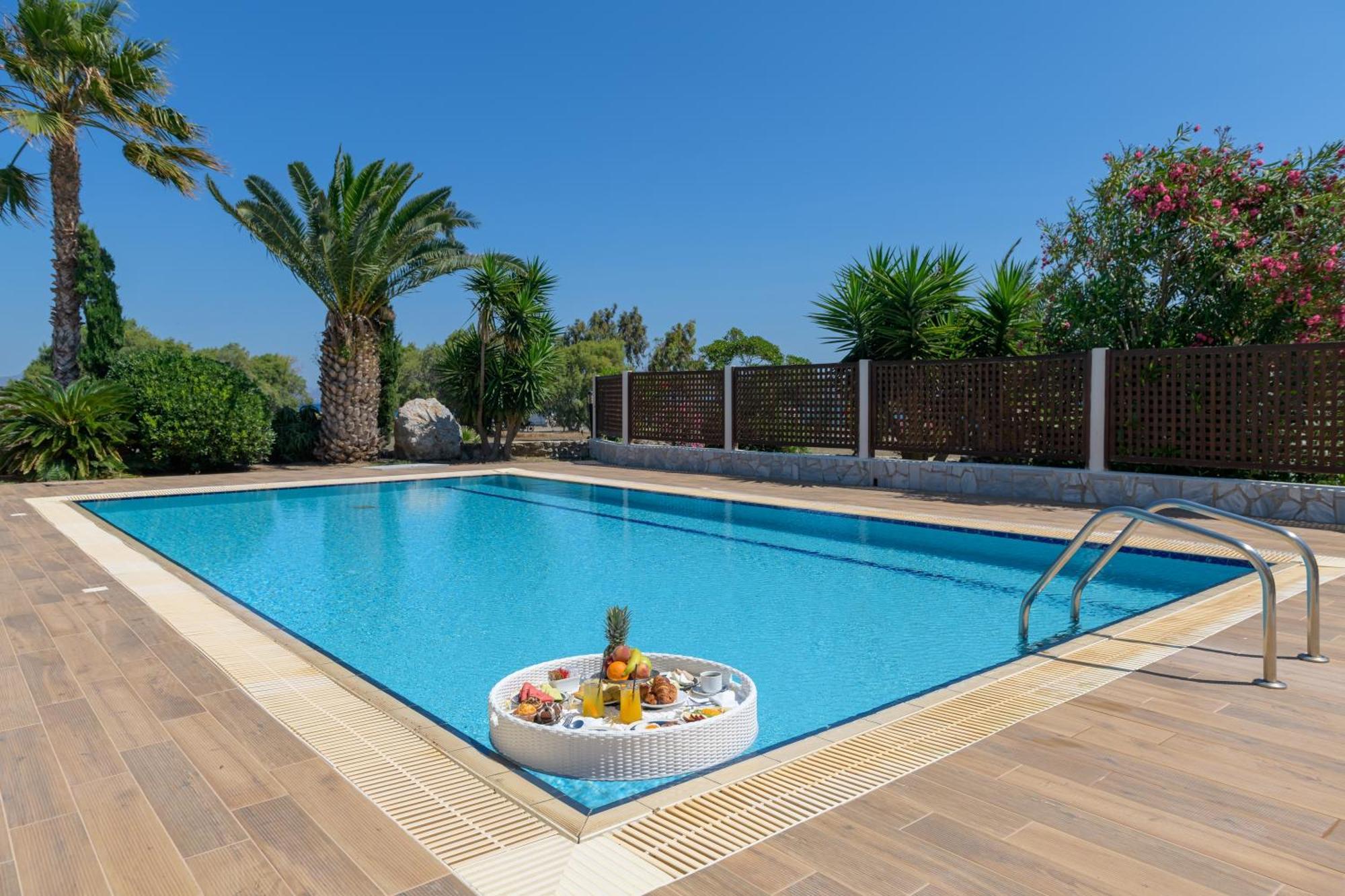Natura Park Village Hotel & Spa Psalidi  Esterno foto