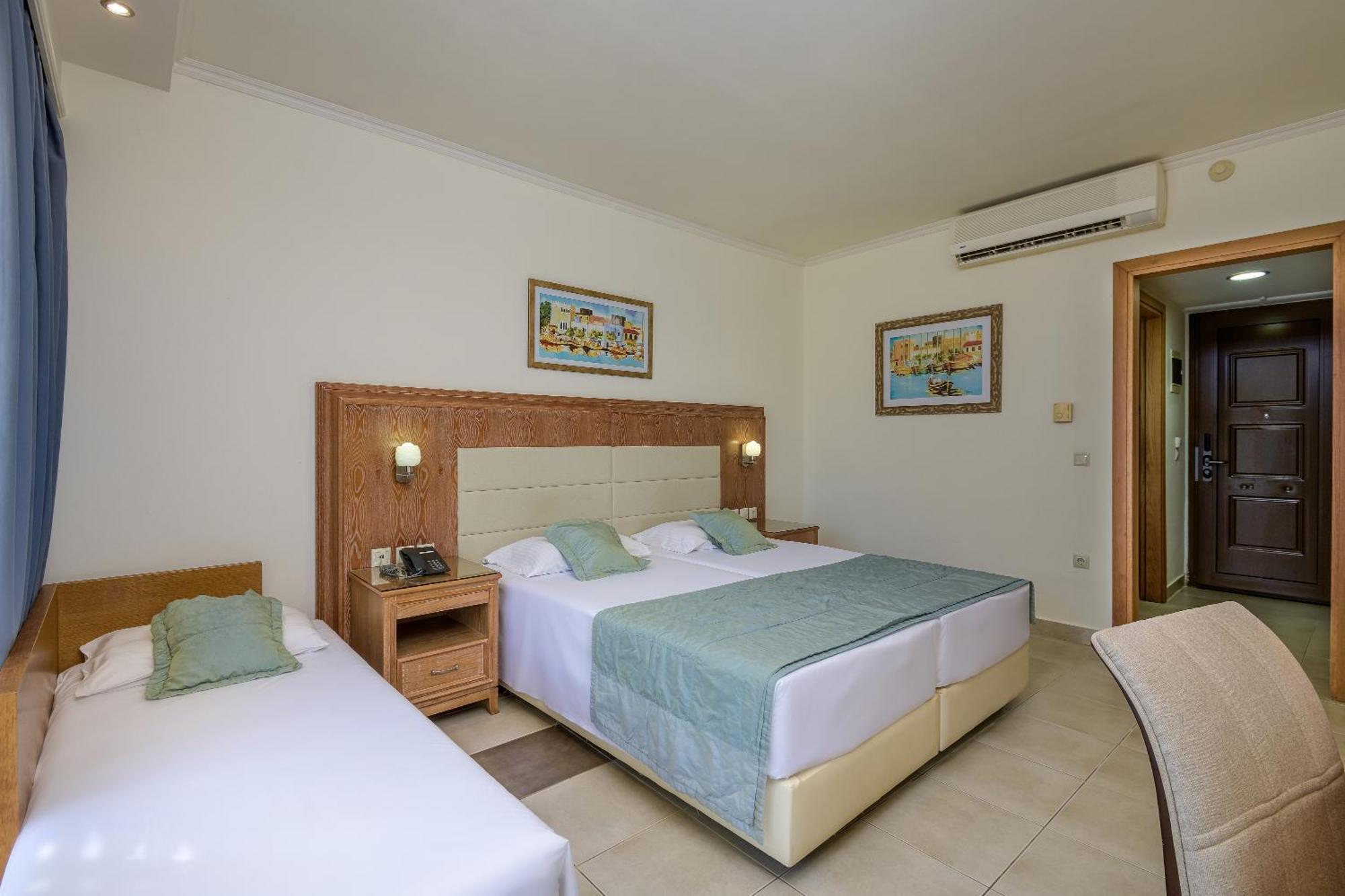Natura Park Village Hotel & Spa Psalidi  Esterno foto