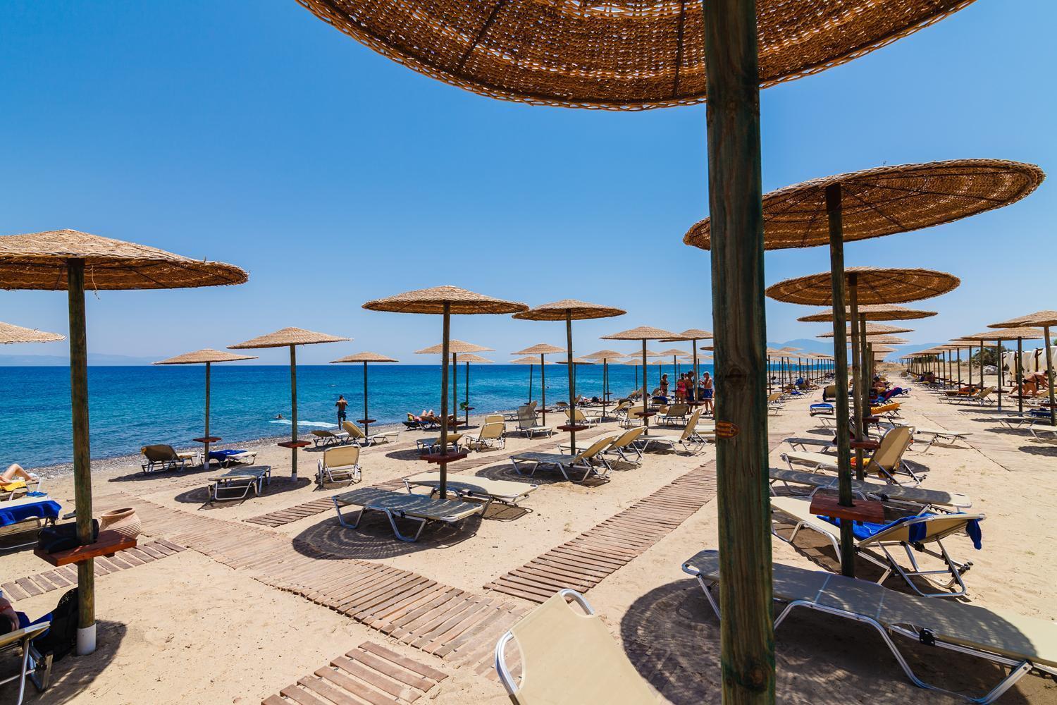 Natura Park Village Hotel & Spa Psalidi  Esterno foto