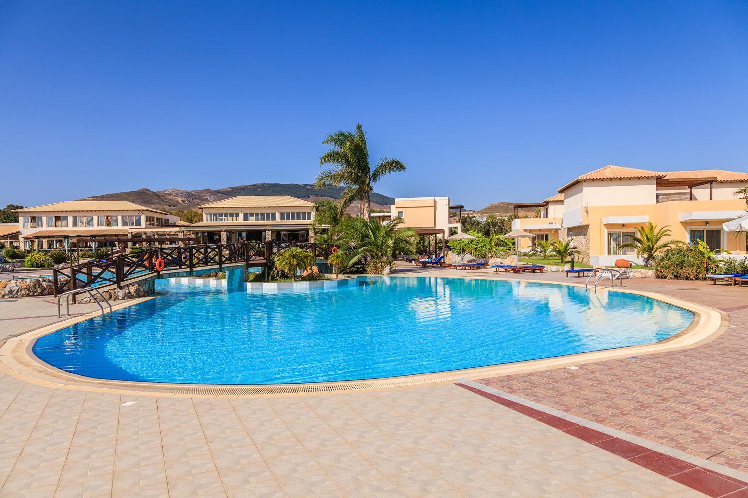 Natura Park Village Hotel & Spa Psalidi  Esterno foto